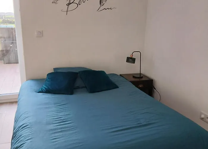 Des Kitchenette-salle De Bain-terrasse *