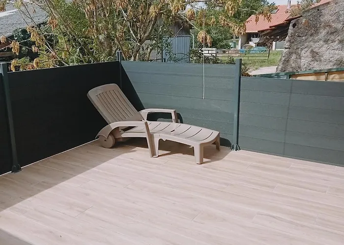 Des Kitchenette-salle De Bain-terrasse Appartement Bazancourt